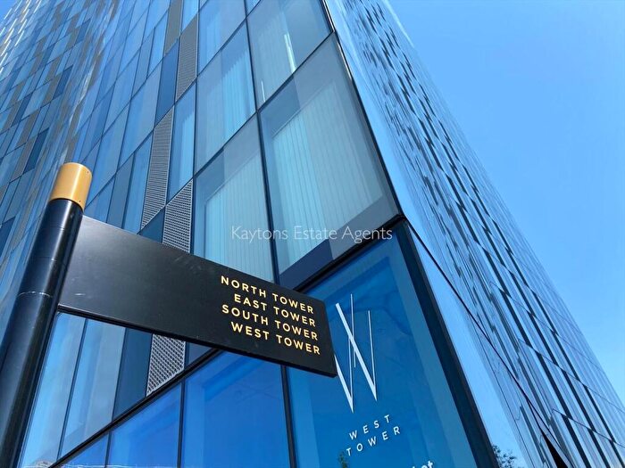 2 Bedroom Apartment To Rent In Deansgate Square Owen Street, Manchester, M15