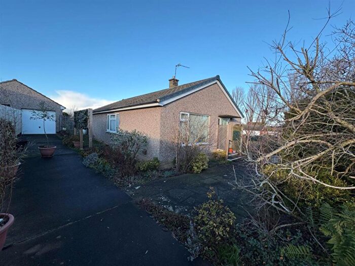 2 Bedroom Detached Bungalow For Sale In Sladeburn Drive, Northallerton, DL6