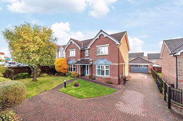 4 Bedroom Detached Villa For Sale In Michael Nairn Gardens, Kirkcaldy, KY2