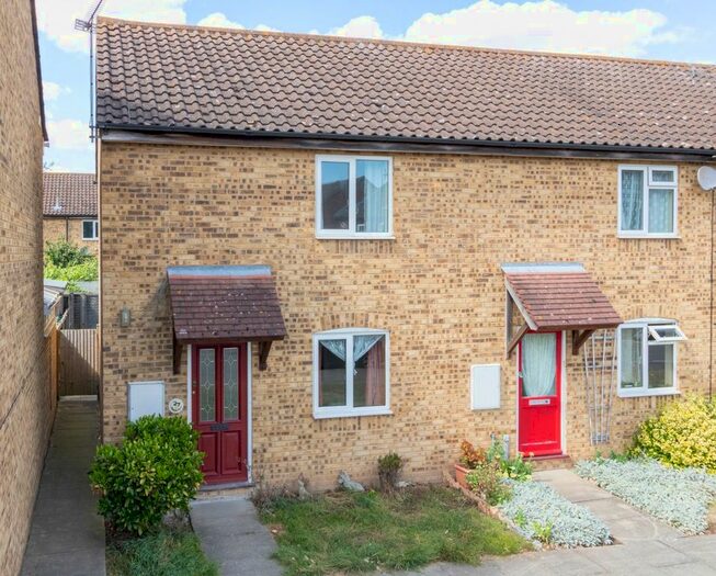 2 Bedroom End Of Terrace House To Rent In Runcie Place, Bishops Way, Canterbury, CT2