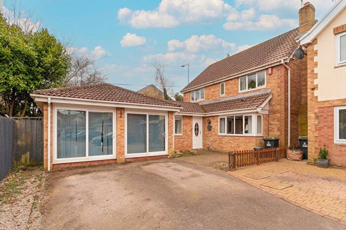 4 Bedroom Detached House For Sale In The Paddocks, Undy, NP26