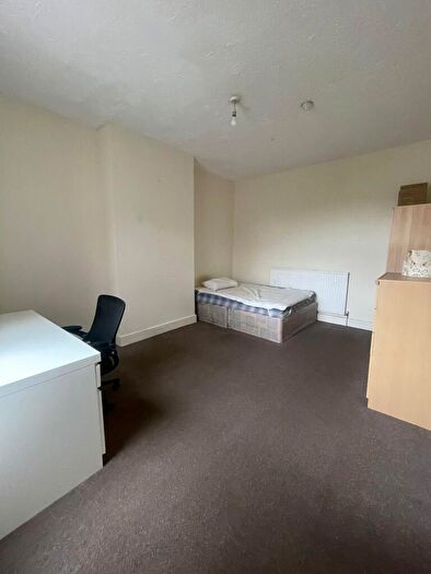3 Bedroom Flat To Rent In Ashley Down Road, Bristol, BS7