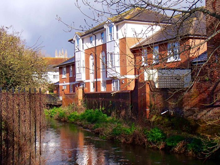 1 Bedroom Flat For Sale In Mulberry Court, Canterbury, CT1