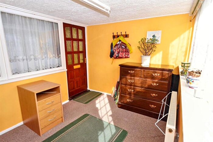 3 Bedroom Semi Detached House For Sale In Beech Avenue, Sheringham, NR26