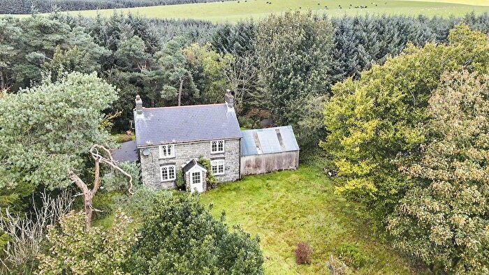 2 Bedroom Detached House For Sale In Dolfach, Llanbrynmair, SY19