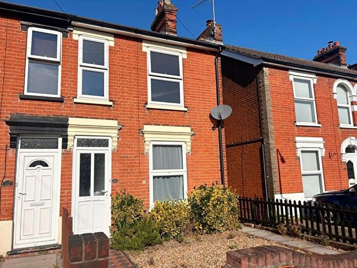 2 Bedroom Semi-Detached House To Rent In Newton Road, Ipswich, Suffolk, IP3