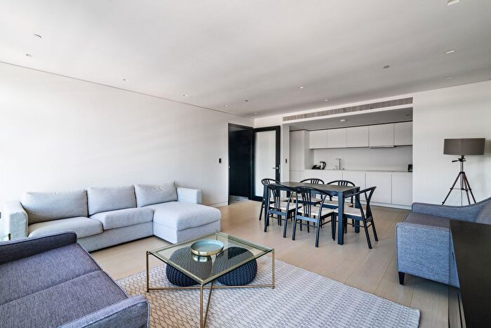 2 Bedroom Flat To Rent In New Oxford Street, West End, WC1A