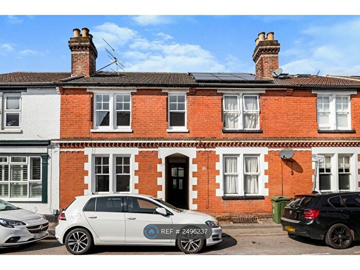 3 Bedroom Terraced House To Rent In Springfield Road, Guildford, GU1