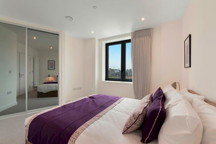 2 Bedroom Flat To Rent In Makers Yard, London, United Kingdom, E3