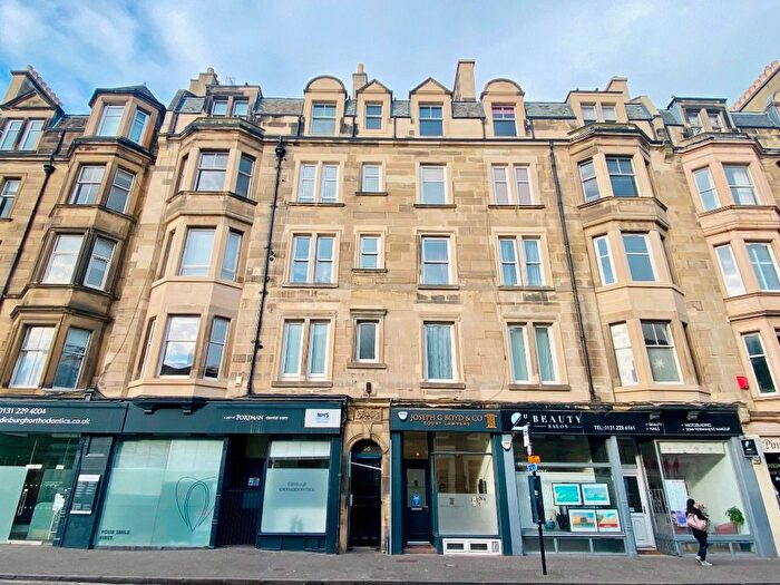 2 Bedroom Flat To Rent In Lochrin Buildings, Edinburgh, EH3