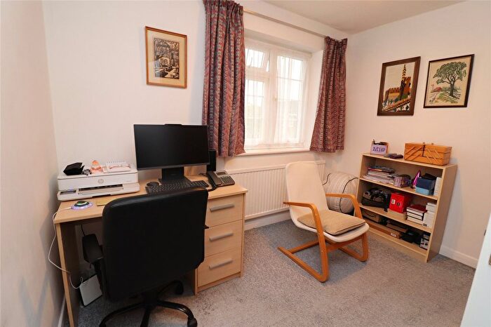 4 Bedroom Detached House For Sale In Aylesbeare, Shoeburyness, Southend-On-Sea, SS3