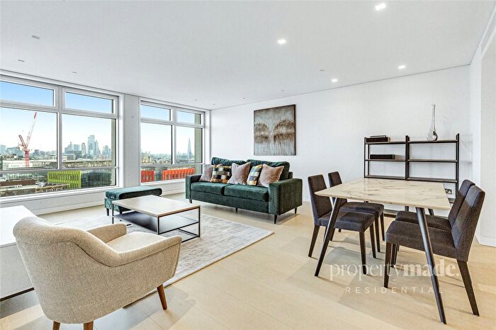 2 Bedroom Flat To Rent In Centre Point Tower, -, New Oxford Street, London, WC1A