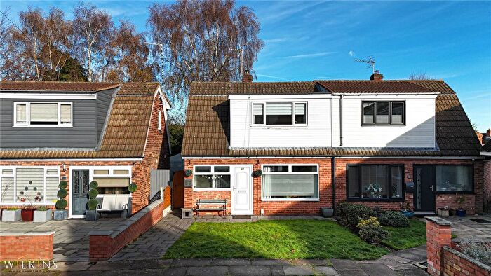 2 Bedroom Semi Detached House For Sale In Arden Street, Atherstone, Warwickshire, CV9