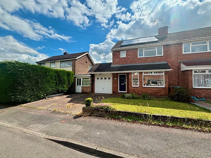 3 Bedroom Property To Rent In Benson Close, Lichfield, WS13