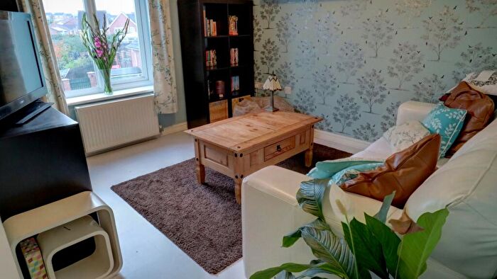 1 Bedroom Apartment To Rent In Siena Gardens, Forest Town, NG19