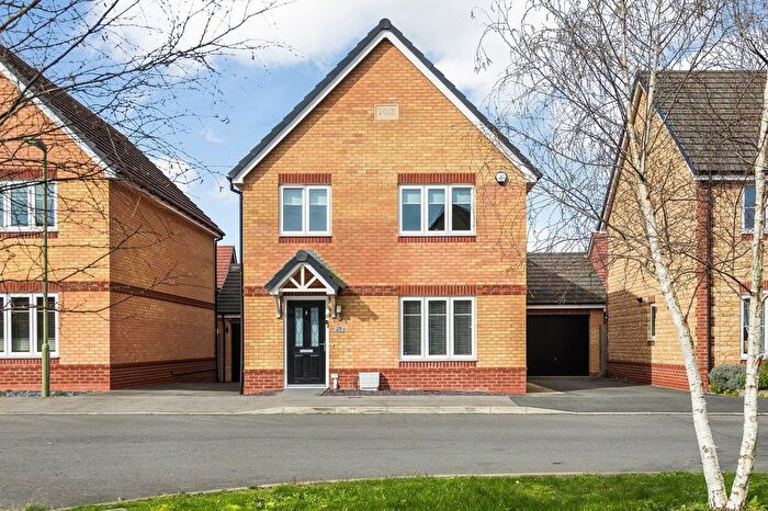 4 Bedroom Detached House For Sale In Reed Street, Didcot, OX11
