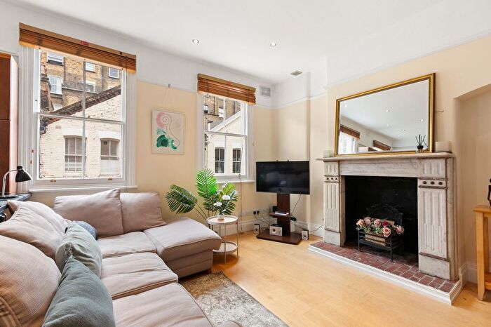 2 Bedroom Maisonette To Rent In Astwood Mews, South Kensington, SW7