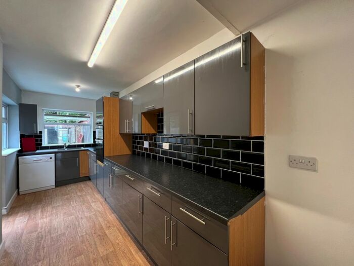 3 Bedroom Semi-Detached House To Rent In Ashington Grove, Coventry, CV3