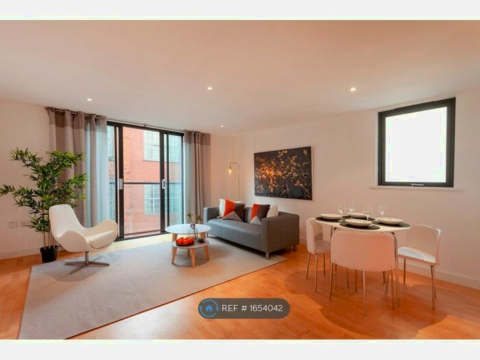 2 Bedroom Flat To Rent In The Zenith Building, Leicester, LE1