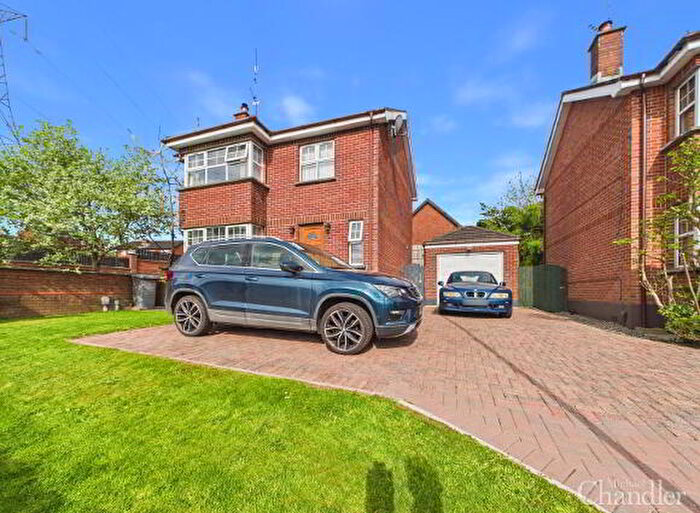 3 Bedroom Detached House For Sale In Ballylenaghan Park, Belfast, BT8