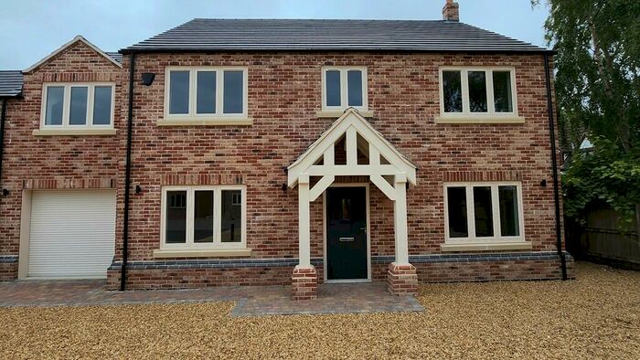 4 Bedroom Detached House For Sale In Guyhirn, PE13