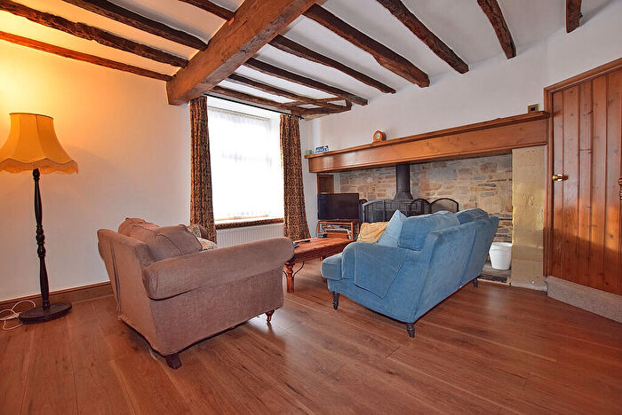 2 Bedroom Cottage To Rent In The Green, Richmond, DL10