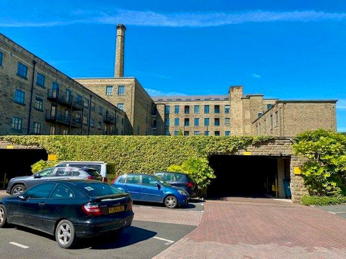 2 Bedroom Apartment To Rent In Ilex Mill, Bacup Road, Rossendale, Lancashire, BB4