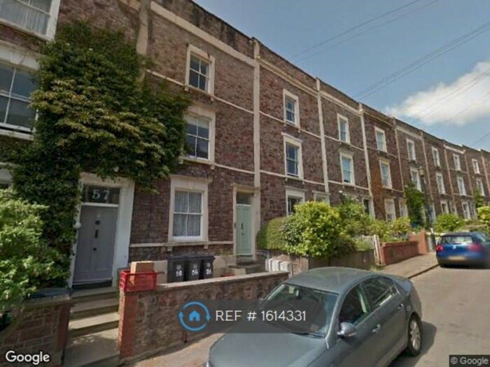 2 Bedroom Flat To Rent In Cliftonwood, Bristol, BS8