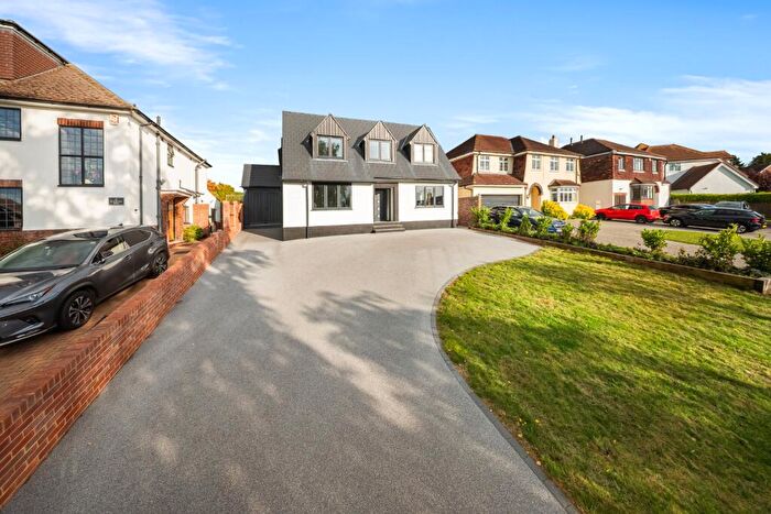 5 Bedroom Detached House For Sale In St. Martins Drive, Eynsford, Kent, DA4