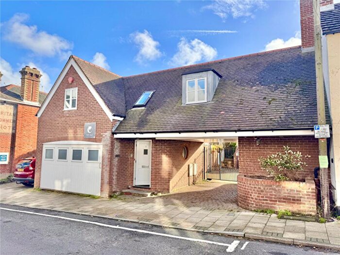 2 Bedroom Terraced House For Sale In Station Street, Lymington, Hampshire, SO41