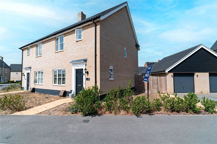 3 Bedroom Semi Detached House For Sale In Propino Way, Mistley, Manningtree, Essex, CO11