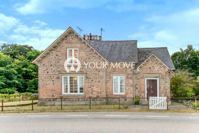 2 Bedroom Semi-Detached House For Sale In Fochabers, Moray, IV32