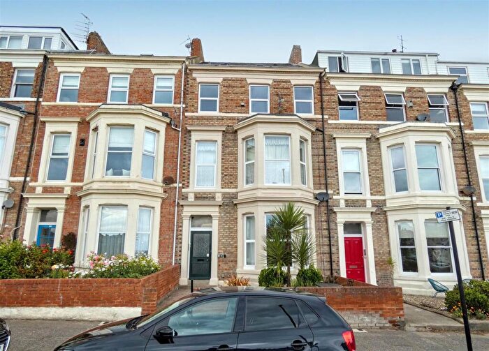 1 Bedroom Apartment For Sale In Percy Park, Tynemouth, NE30