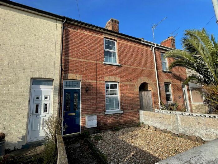 2 Bedroom Terraced House To Rent In Lake Road, Hamworthy, Poole, BH15