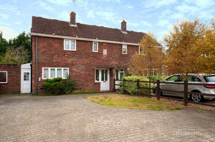 2 Bedroom Semi-Detached House To Rent In Fernbank Place, Ascot, Berkshire, SL5