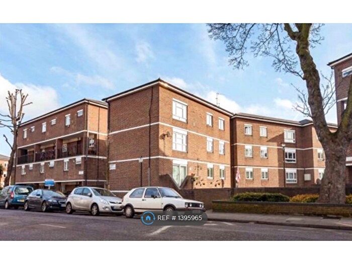 3 Bedroom Flat To Rent In Hungerford Road, London, N7