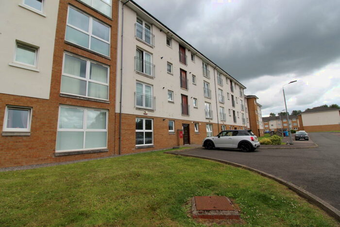 2 Bedroom Apartment To Rent In Silverbank Court Glasgow, G72