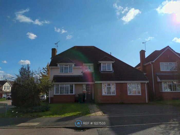 4 Bedroom Detached House To Rent In Lyttleton Close, Coventry CV3