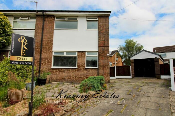3 Bedroom Semi-Detached House To Rent In Mortlake Close, Worsley, M28
