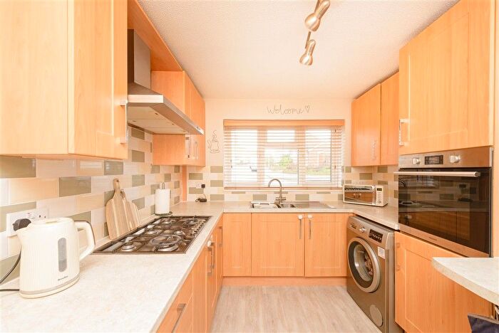 3 Bedroom Semi-detached House For Sale In Trevino Drive, Chatham, Kent, ME5