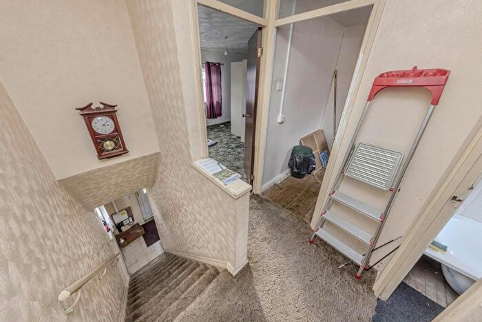 2 Bedroom Semi-Detached House For Sale In Moffat Grove, Stoke On Trent, ST2