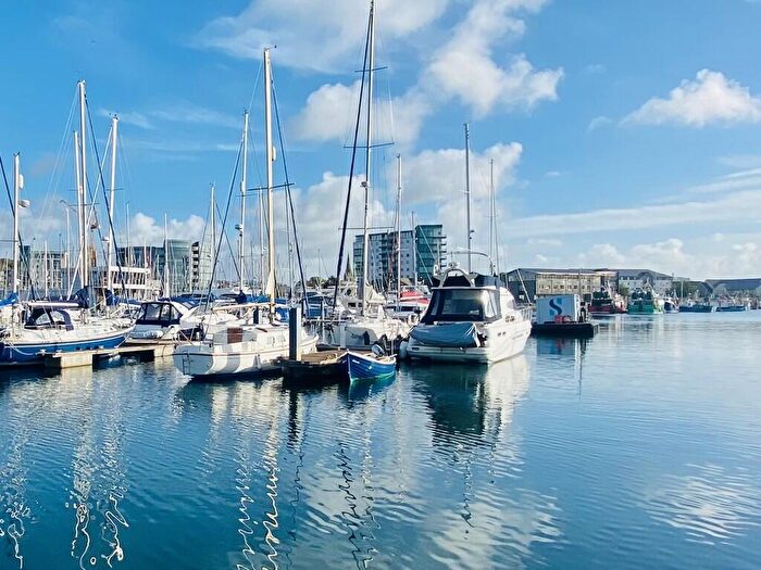 2 Bedroom Apartment To Rent In Marrowbone Slip, Sutton Harbour, Plymouth, PL4