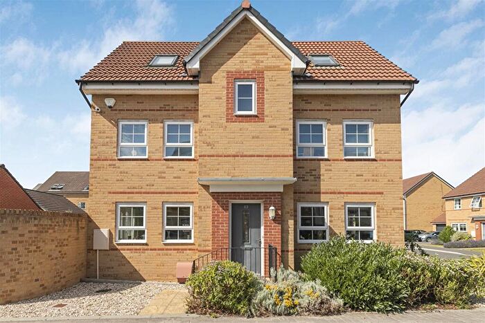 4 Bedroom Semi-Detached House For Sale In Goldcrest Walk, Keynsham, BS31