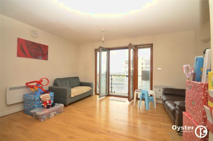 1 Bedroom Apartment To Rent In Ilford Hill, Ilford, IG1