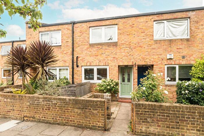 2 Bedroom Terraced House To Rent In Wynter Street, Clapham Junction, SW11