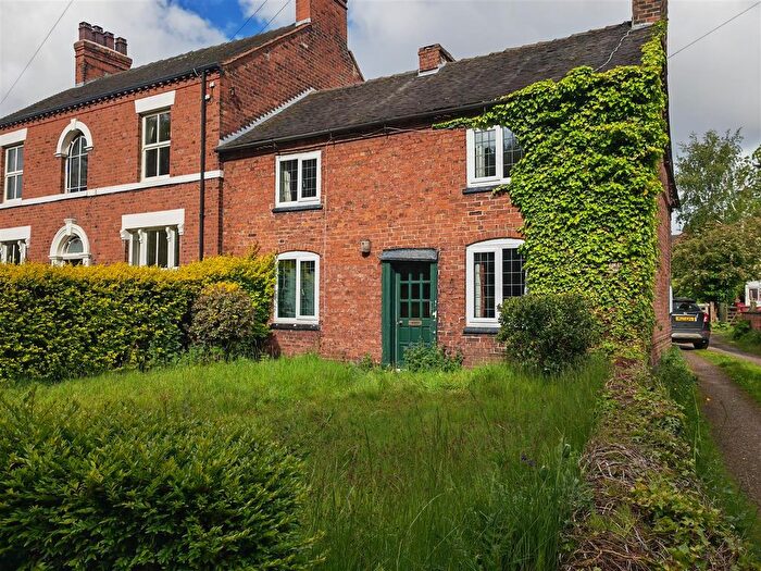 3 Bedroom End Of Terrace House For Sale In Englesea Brook Lane, Englesea Brook, Crewe, CW2