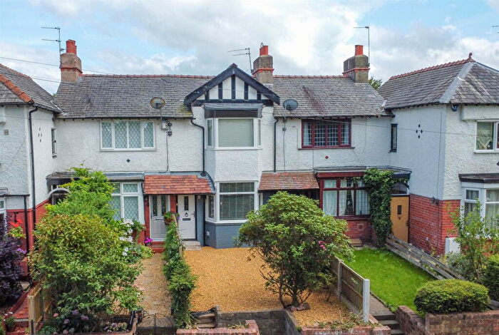 3 Bedroom Terraced House For Sale In Orchard Lane, Childer Thornton, CH66