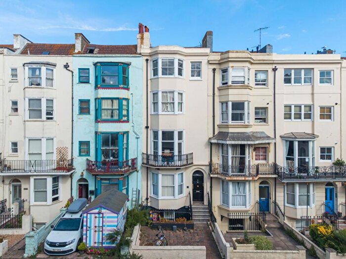 1 Bedroom Flat For Sale In Lower Rock Gardens, Brighton, BN2