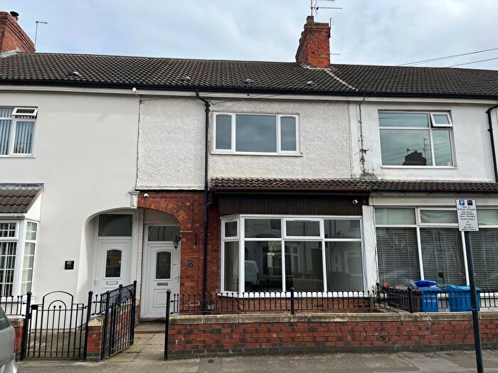 4 Bedroom Terraced House For Sale In Alliance Avenue, Hull, HU3