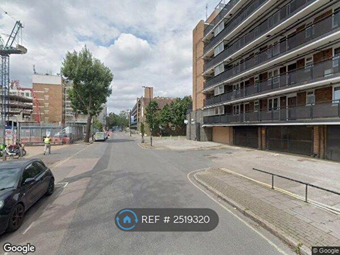 2 Bedroom Flat To Rent In Layard Square, London, SE16